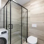 Retreat Apartment *
